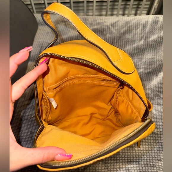 Mini backpack - Picture 4 of 4